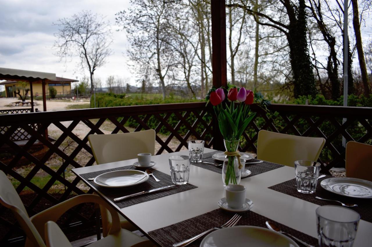 Agriturismo B&B Corte Tonolli Valeggio sul Mincio Exterior foto
