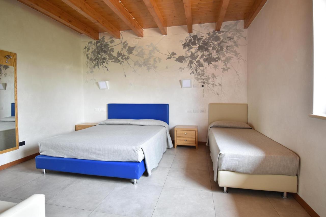 Agriturismo B&B Corte Tonolli Valeggio sul Mincio Exterior foto