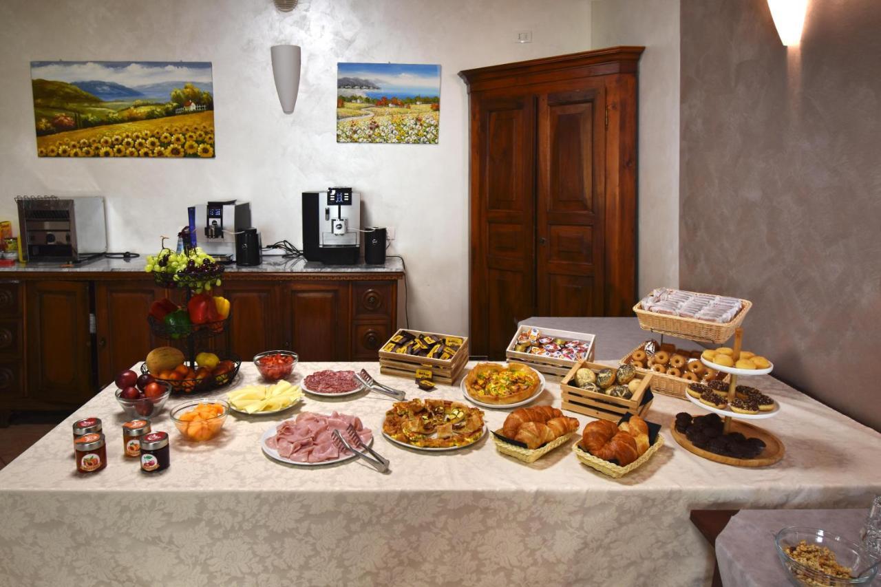 Agriturismo B&B Corte Tonolli Valeggio sul Mincio Exterior foto
