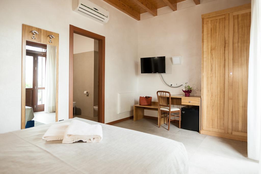 Agriturismo B&B Corte Tonolli Valeggio sul Mincio Quarto foto