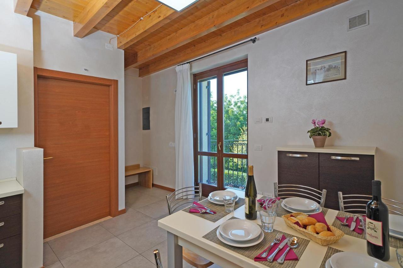 Agriturismo B&B Corte Tonolli Valeggio sul Mincio Exterior foto